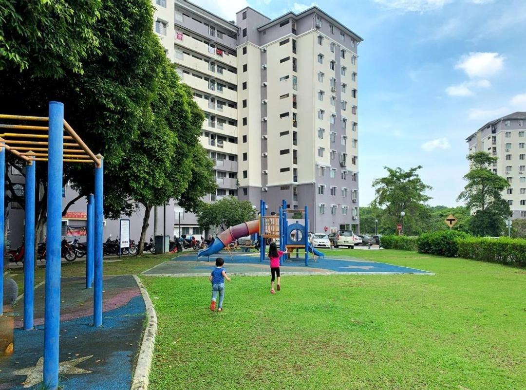 Maya Homestay Putrajaya @ Twelve Экстерьер фото